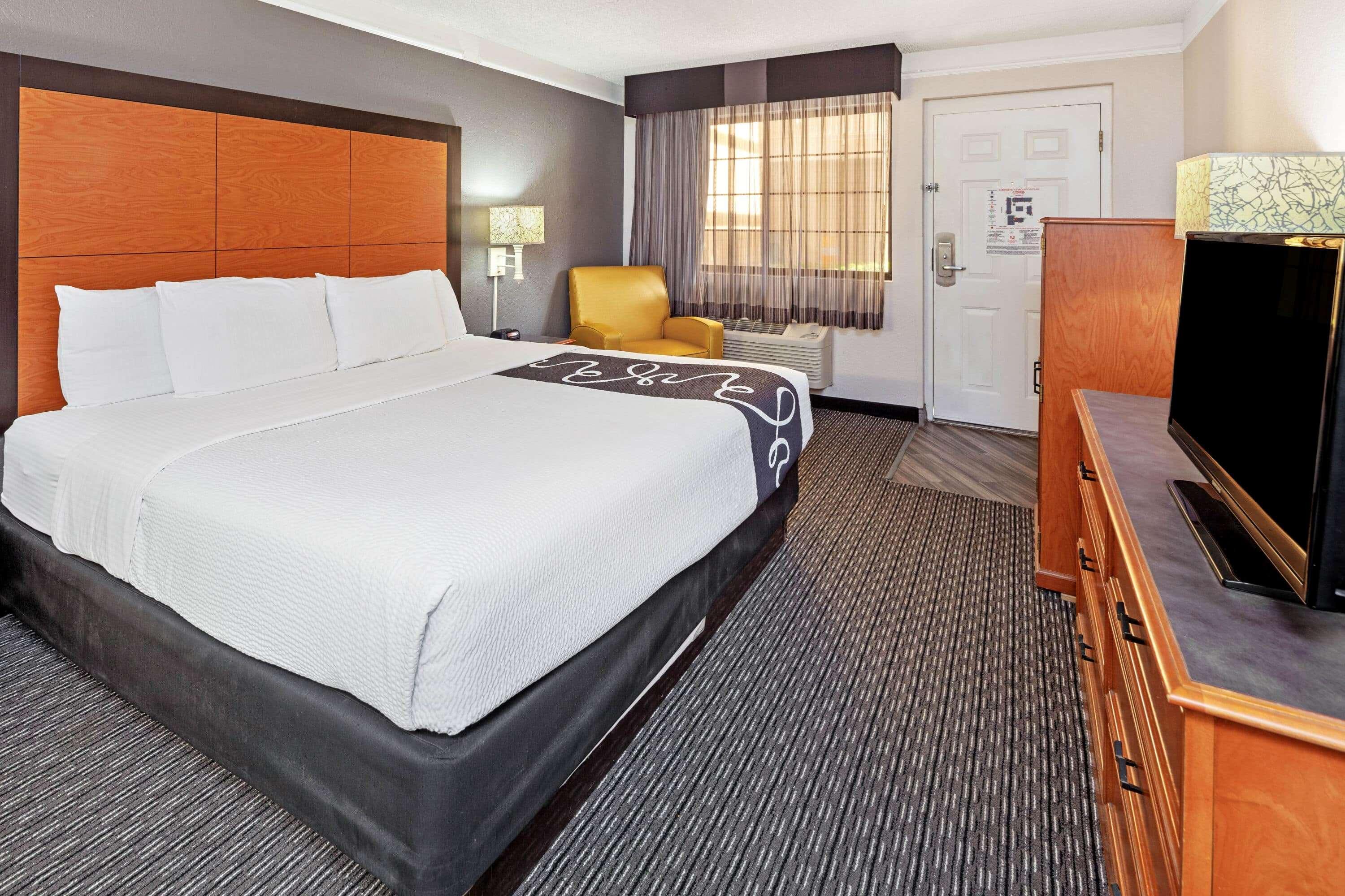 La Quinta Inn By Wyndham Ventura Extérieur photo